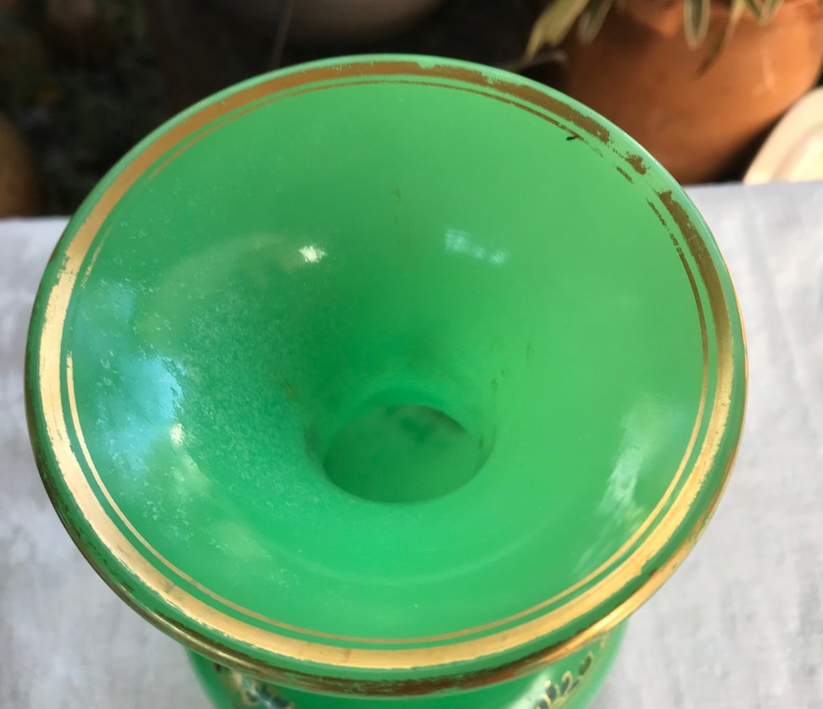 Green Opaline Vase-photo-3
