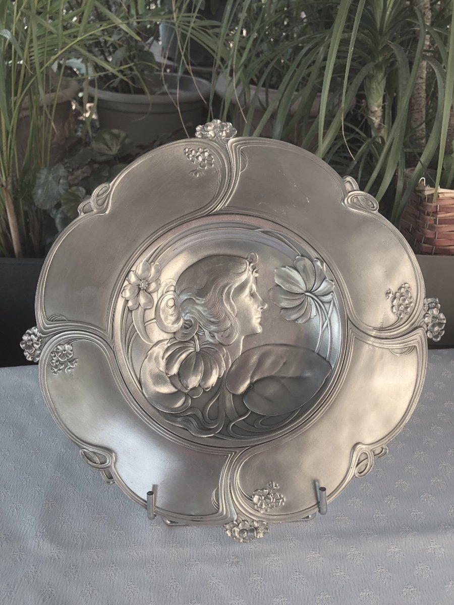 Round Pewter Dish-photo-4