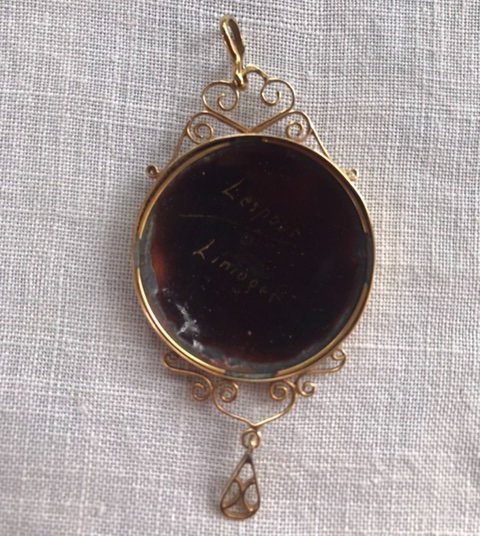 Gold And Enamel Pendant-photo-2