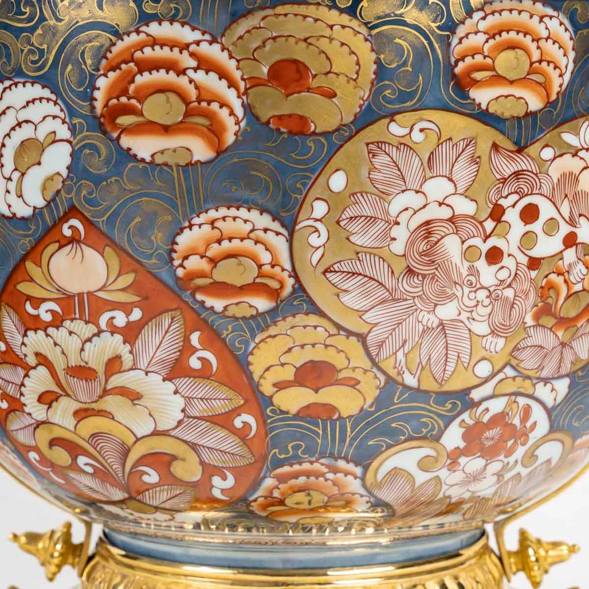 Important Brûle Parfum En Porcelaine Imari Japon Monture Bronze Doré -photo-2