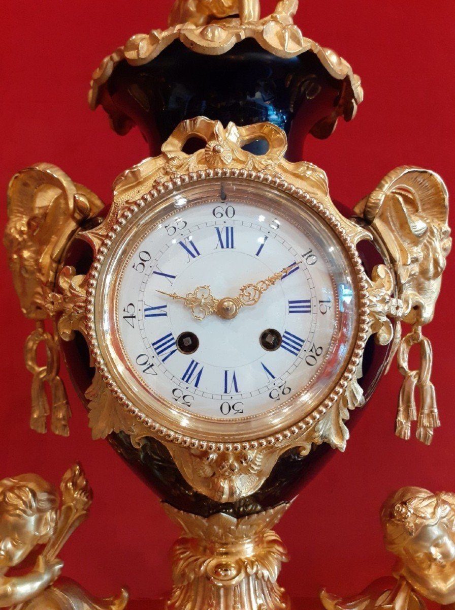 Importante Pendule En Porcelaine Bleue De Sèvres Et Bronze Doré époque Napoléon III -photo-7