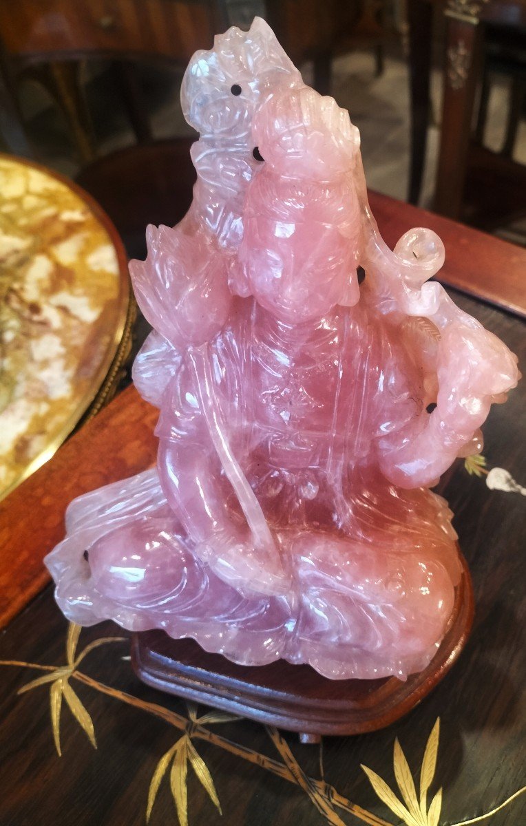 Kwanyin In Rose Quartz China-photo-2