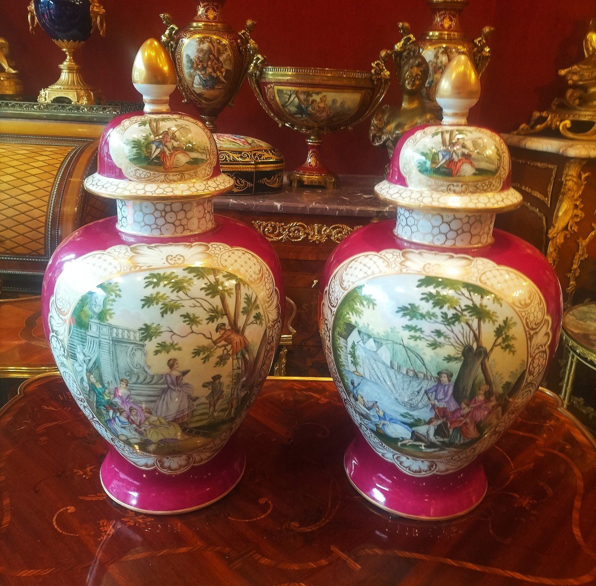 Paire de grands vases en porcelaine de Dresde-photo-2