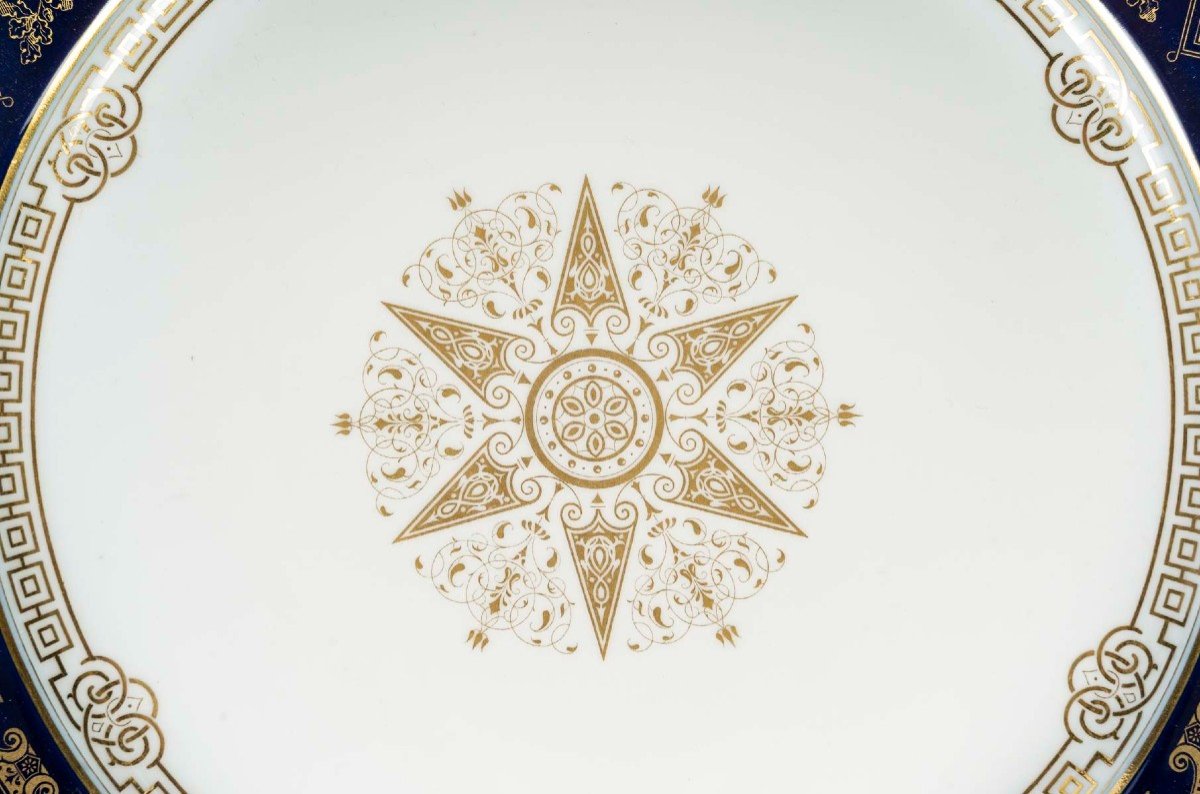 Assiette En Porcelaine De Sèvres -photo-2