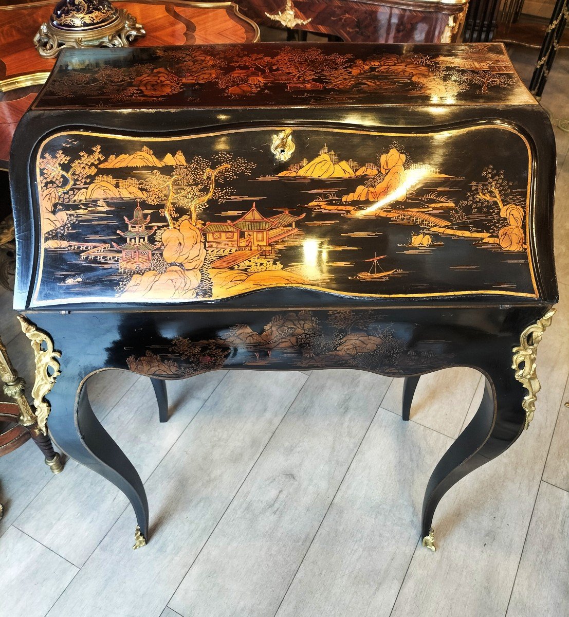 Lacquered And Gilt Bronze Slope Desk -photo-4