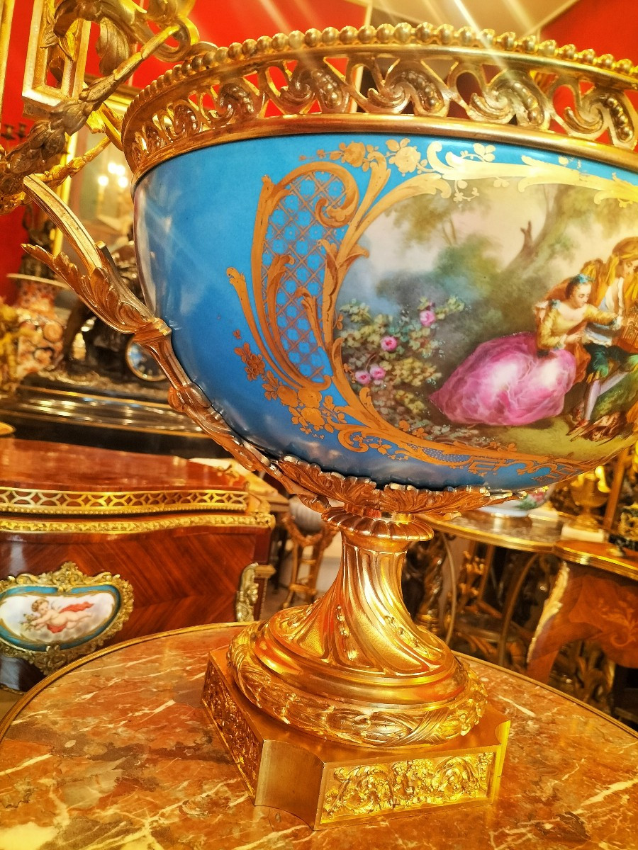 Importante Coupe En Porcelaine de Paris Et Bronze Doré époque Napoléon III -photo-1