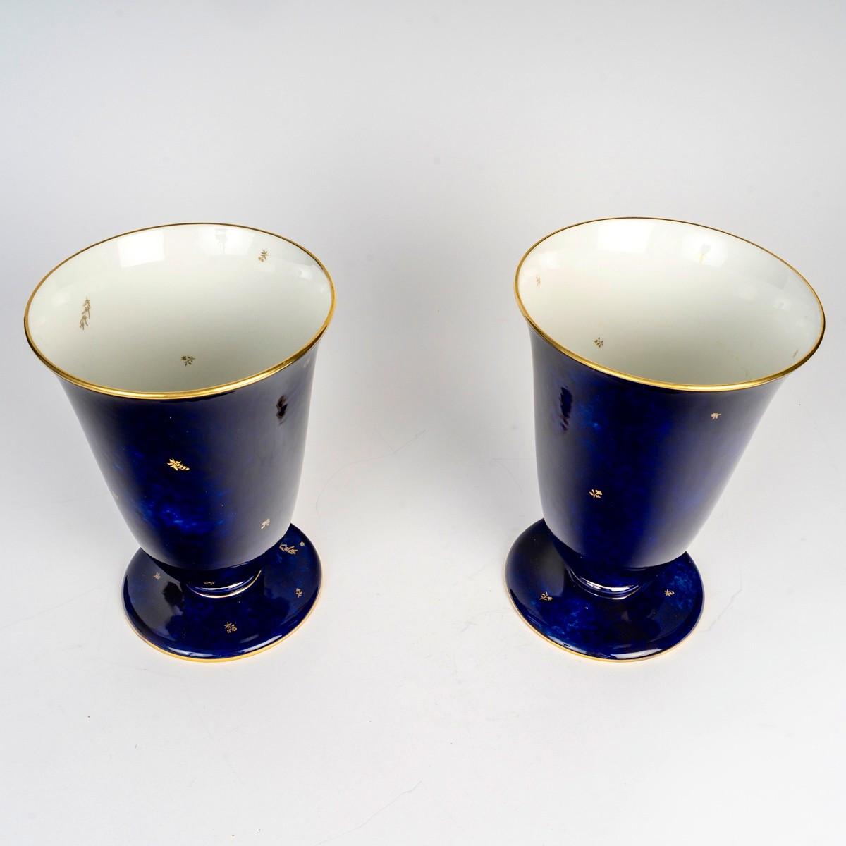 Paire De Vases En Porcelaine De Sèvres 1936-photo-2