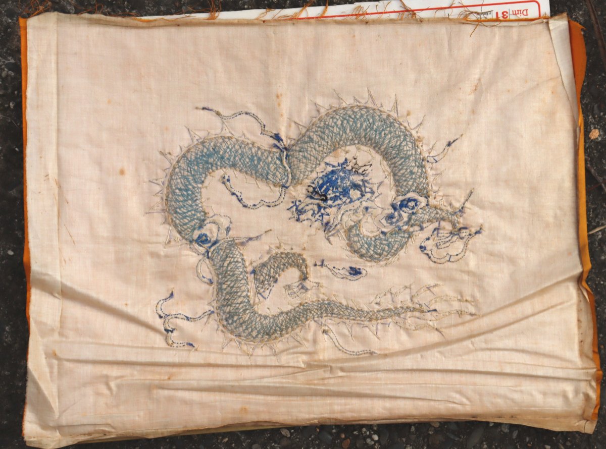 Asia Early 20th Century : “dragon Embroidery”-photo-1