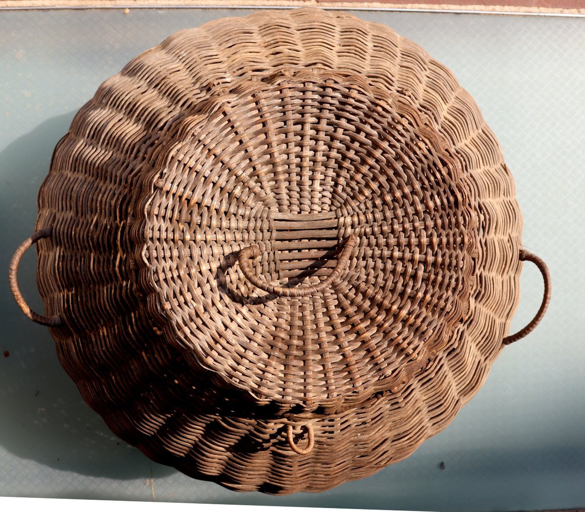 France Circa 1950 : "exceptional Basket For Chickens In Basketwork"-photo-2