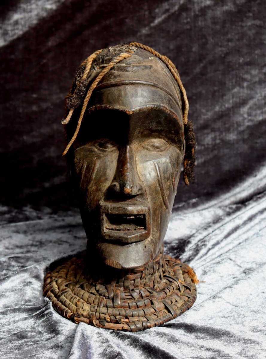 COLLECTION D'OBJETS D'ART AFRICAINS-photo-8