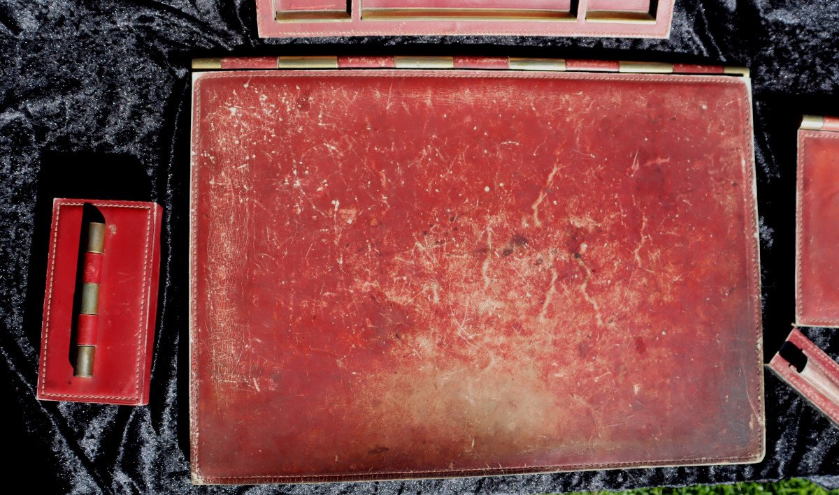 "important Red Leather And Brass Desk Set"-photo-2