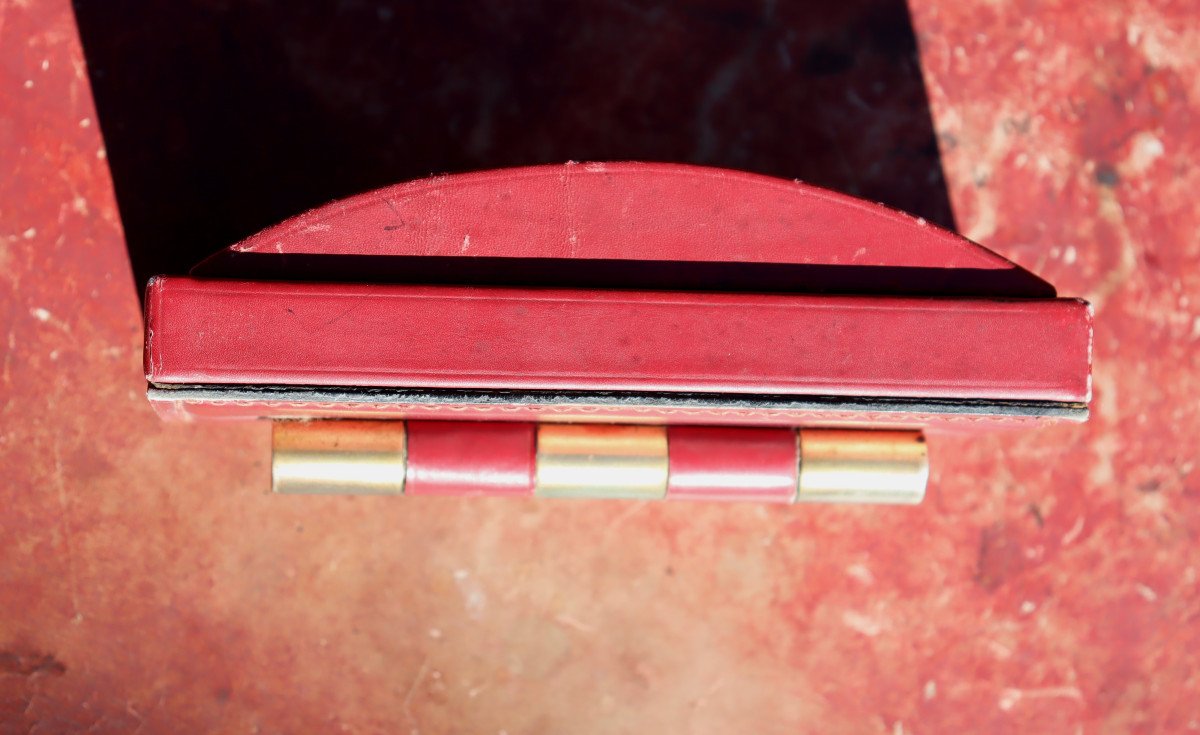 "important Red Leather And Brass Desk Set"-photo-1