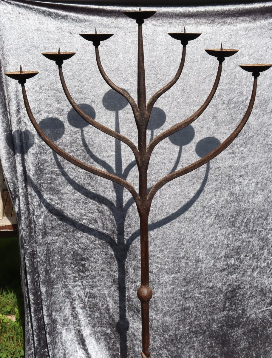 FRANCE CIRCA 1950 : "TRES GRAND CHANDELIER A SEPT BRANCHES"-photo-2