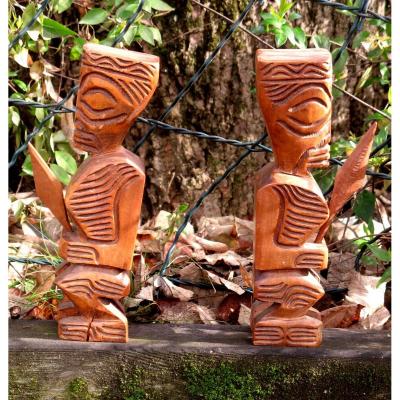 Pair Of Bookhook "tikis"