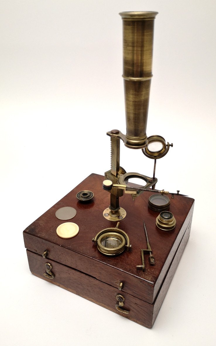 Single Pocket Microscope Circa 1820-1830