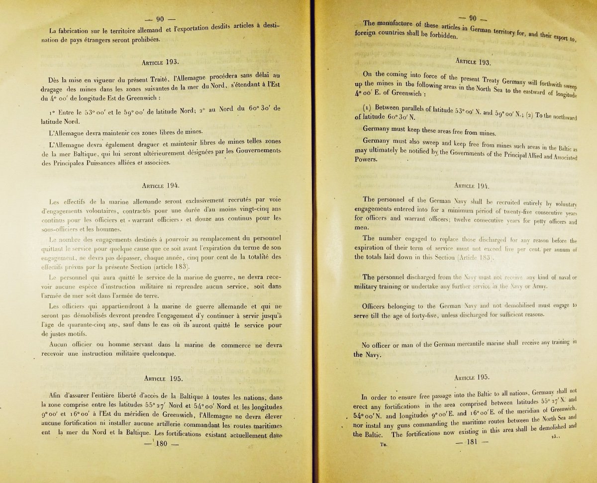 Traité de paix entre les puissances alliées et associés et l'Allemagne. 1919, broché.-photo-7