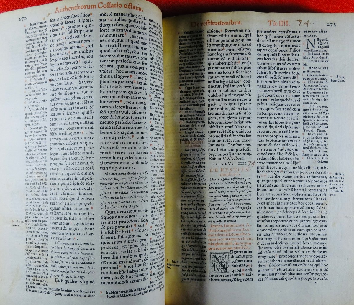 Justinien - Novellas Constitutiones. 16th Century Law Book, Printed In Lyon In 1551.-photo-3