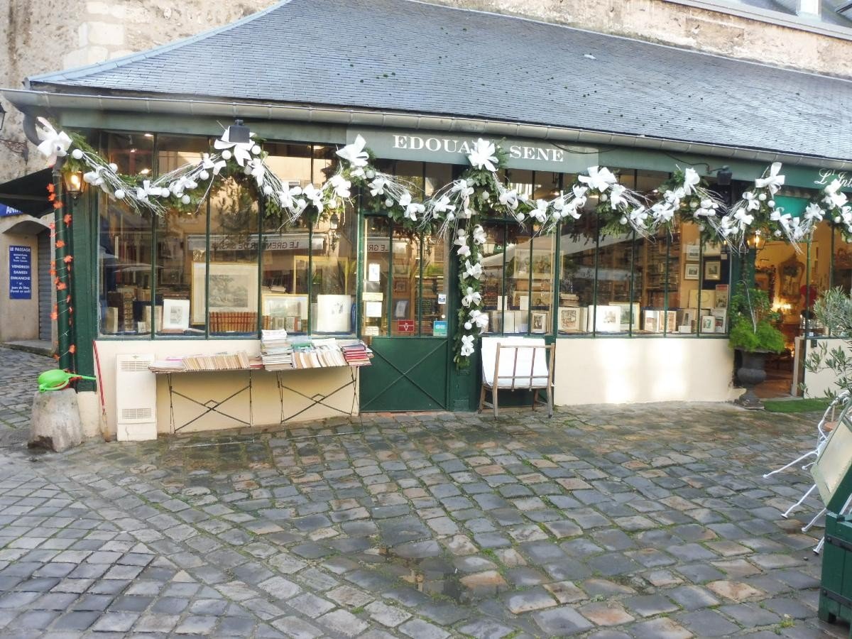 librairie-le-cheval-bleu-diapo-1