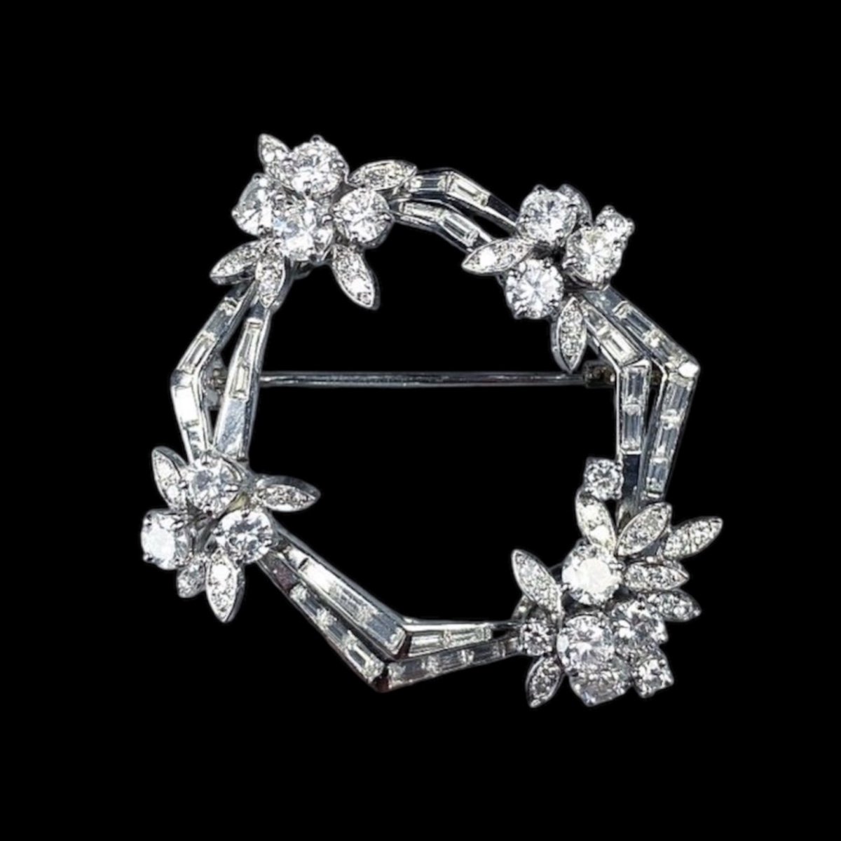 Platinum And Diamond Brooch - Circa 1950-60