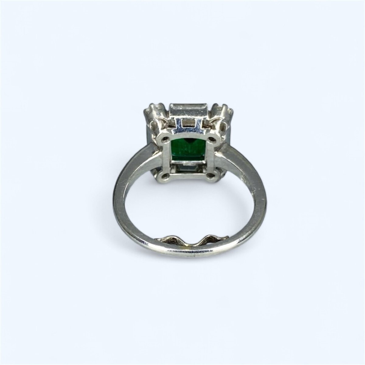 Vintage Platinum, Emerald And Diamond Ring-photo-1