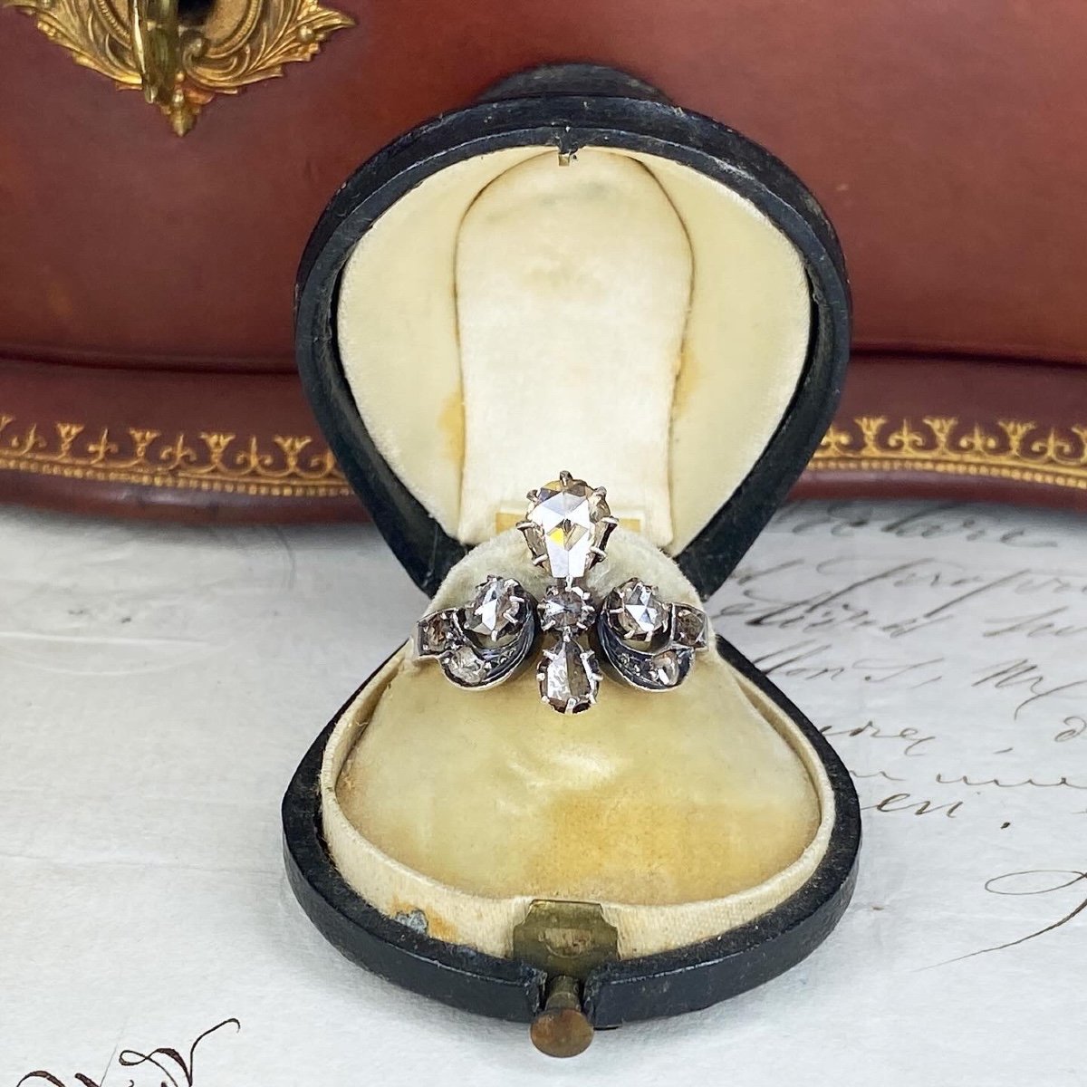 Antique "duchess" Ring In Gold, Silver And Diamonds-photo-3