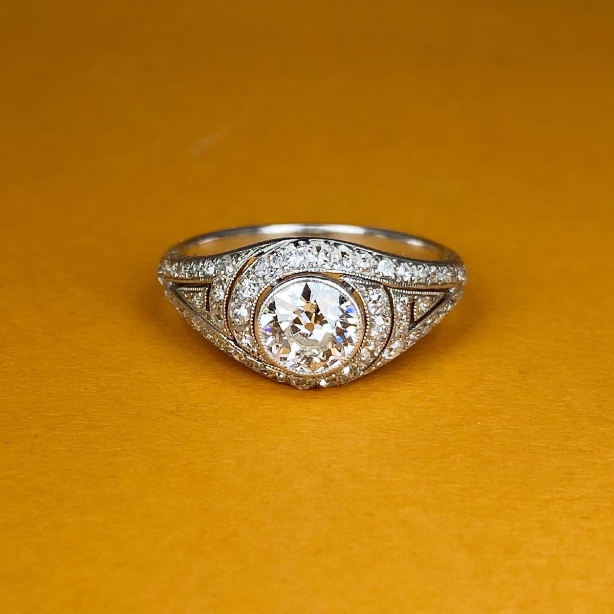 Art Deco Platinum And Diamond Ring-photo-4