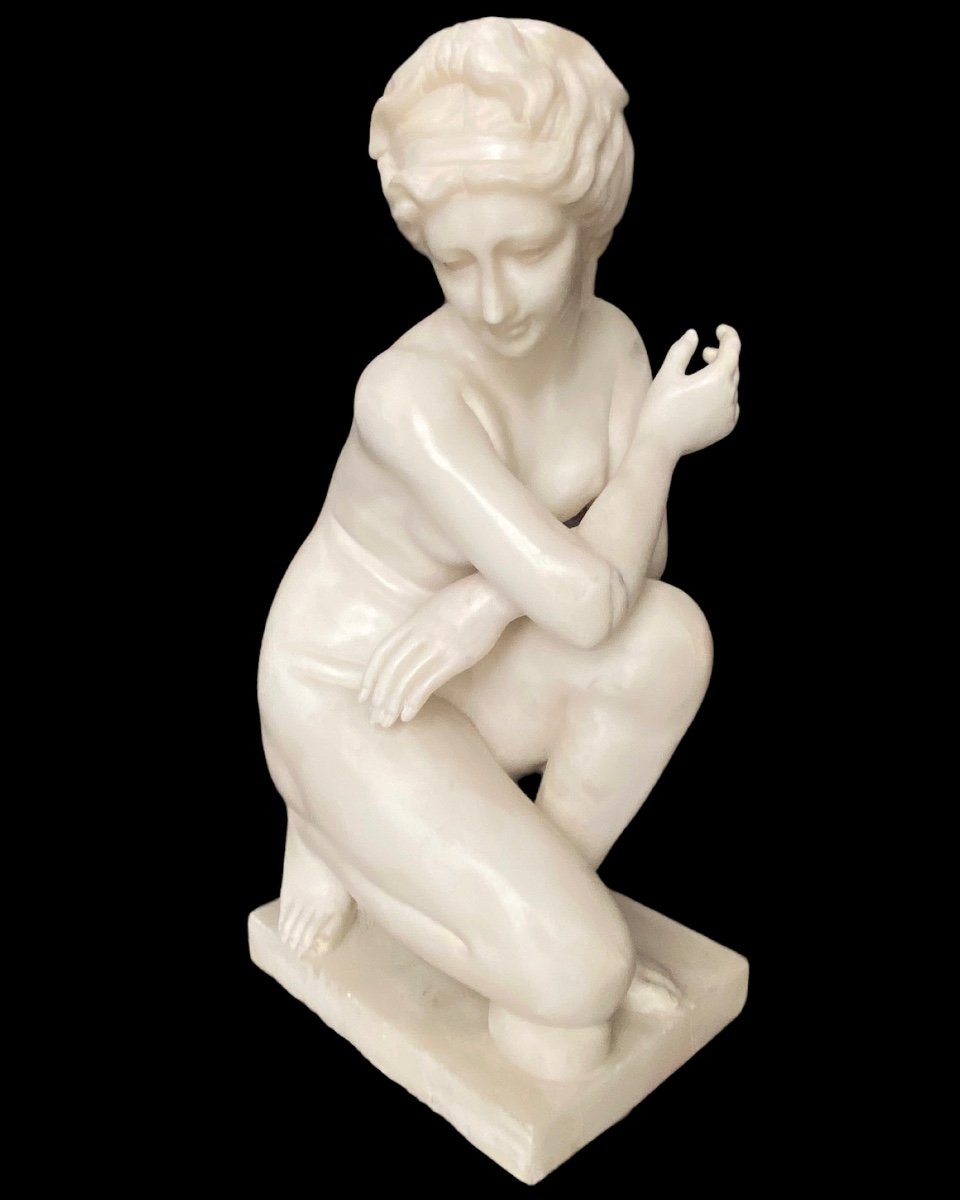 Sculpture Depicting A Crouching Venus. 20th Century-photo-1