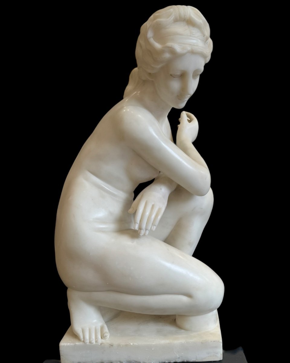 Sculpture Depicting A Crouching Venus. 20th Century