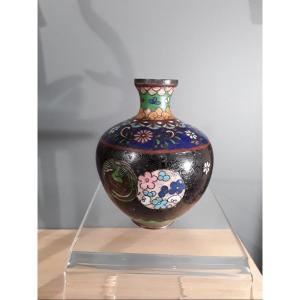 Petit Vase En Cloisonné Ventrue Japon 