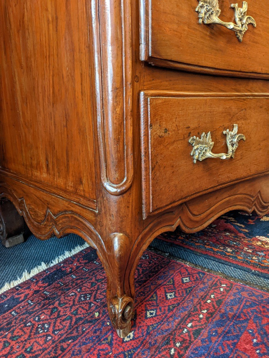 Commode Louis XV à Façade Galbée En Bois Naturel .-photo-1