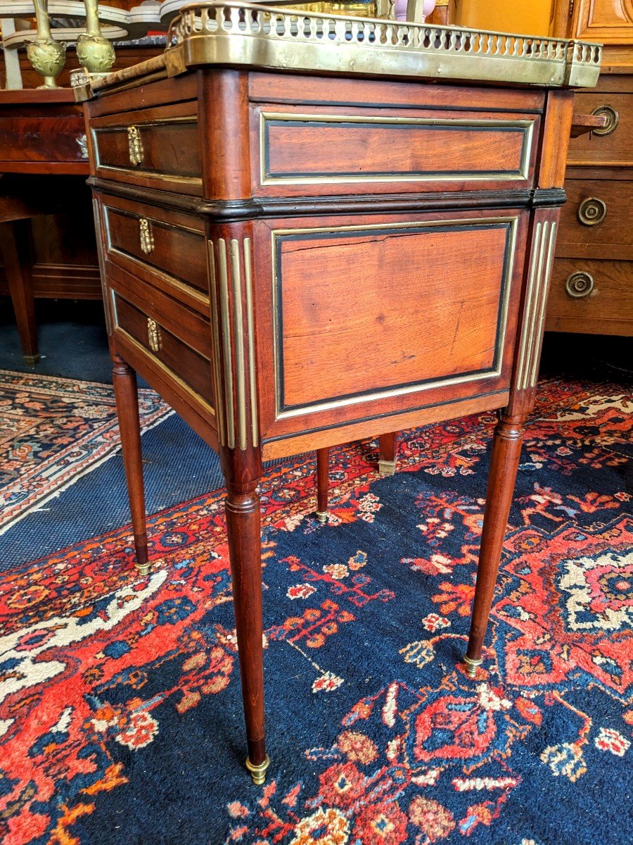 Small Louis XVI Period Chiffonnière Table With Gallery In Mahogany And Ebony Fillets.