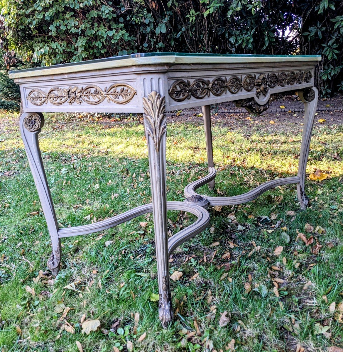 Transition Style Center Table In Painted And Gilded Wood, 19th Century.