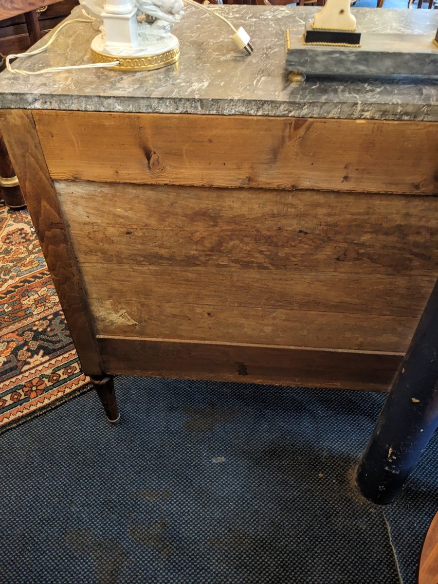 Small Louis XVI Style Mahogany Chest Of Drawers-photo-3