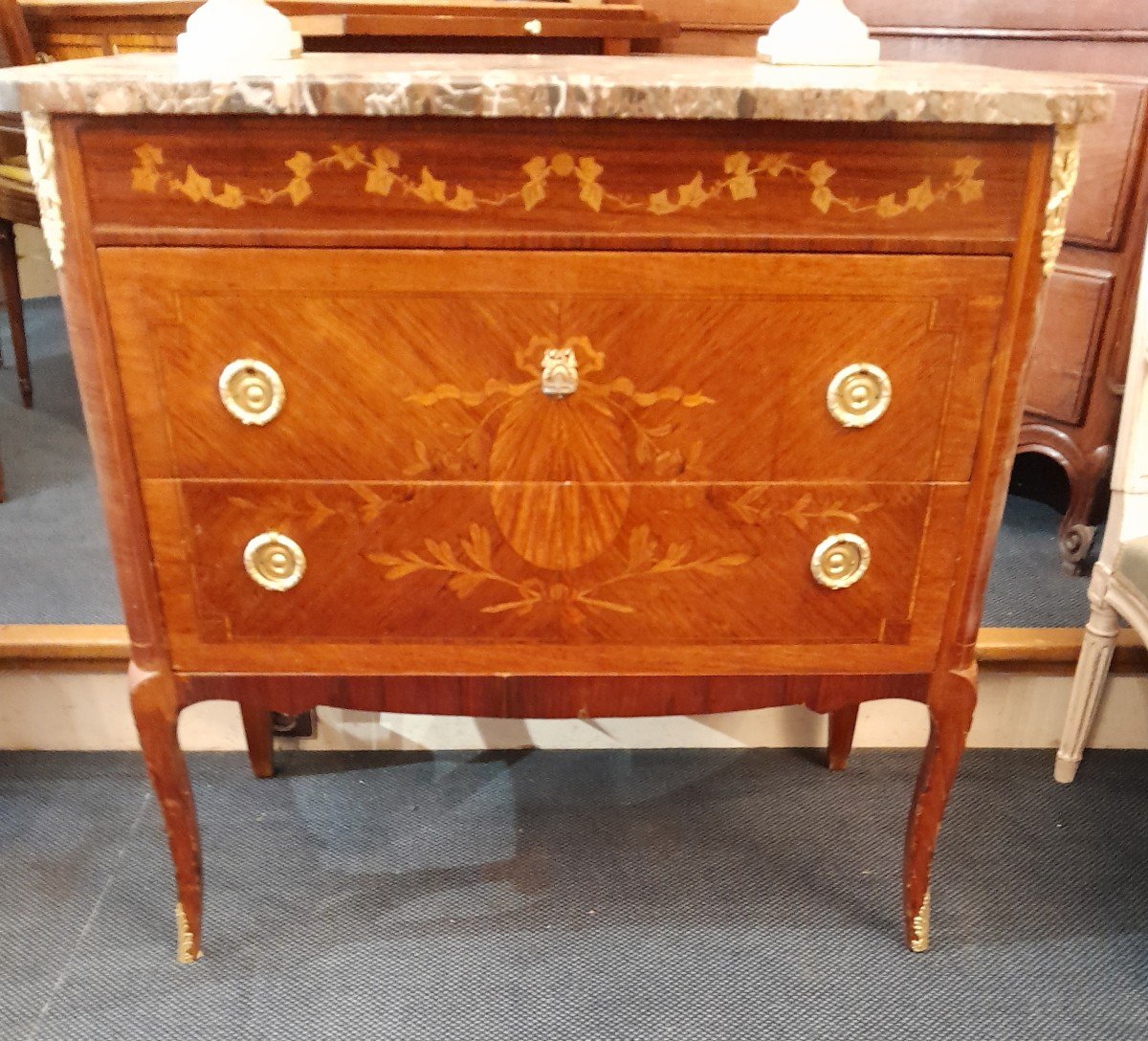 Petite Commode De Style Transition En Marqueterie d'époque 1900.-photo-1