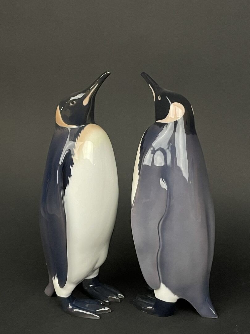 Armand Petersen (1891-1969), Deux Pingouins En Porcelaine, Manufacture Bing & Grondahl