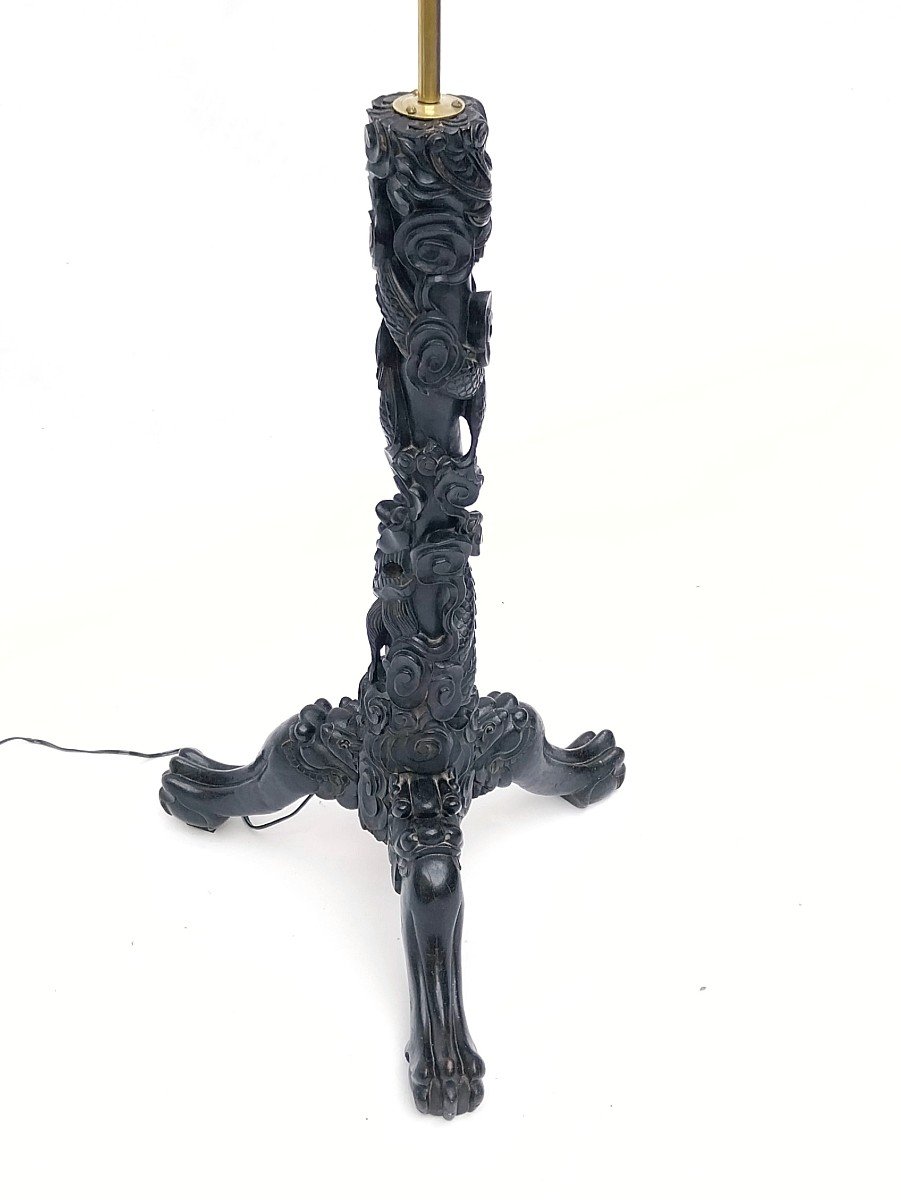 China - Floor Lamp Tripod Floor Lamp Carved Wood Dragon Chinese Floor Lamp 19th 1900-photo-3