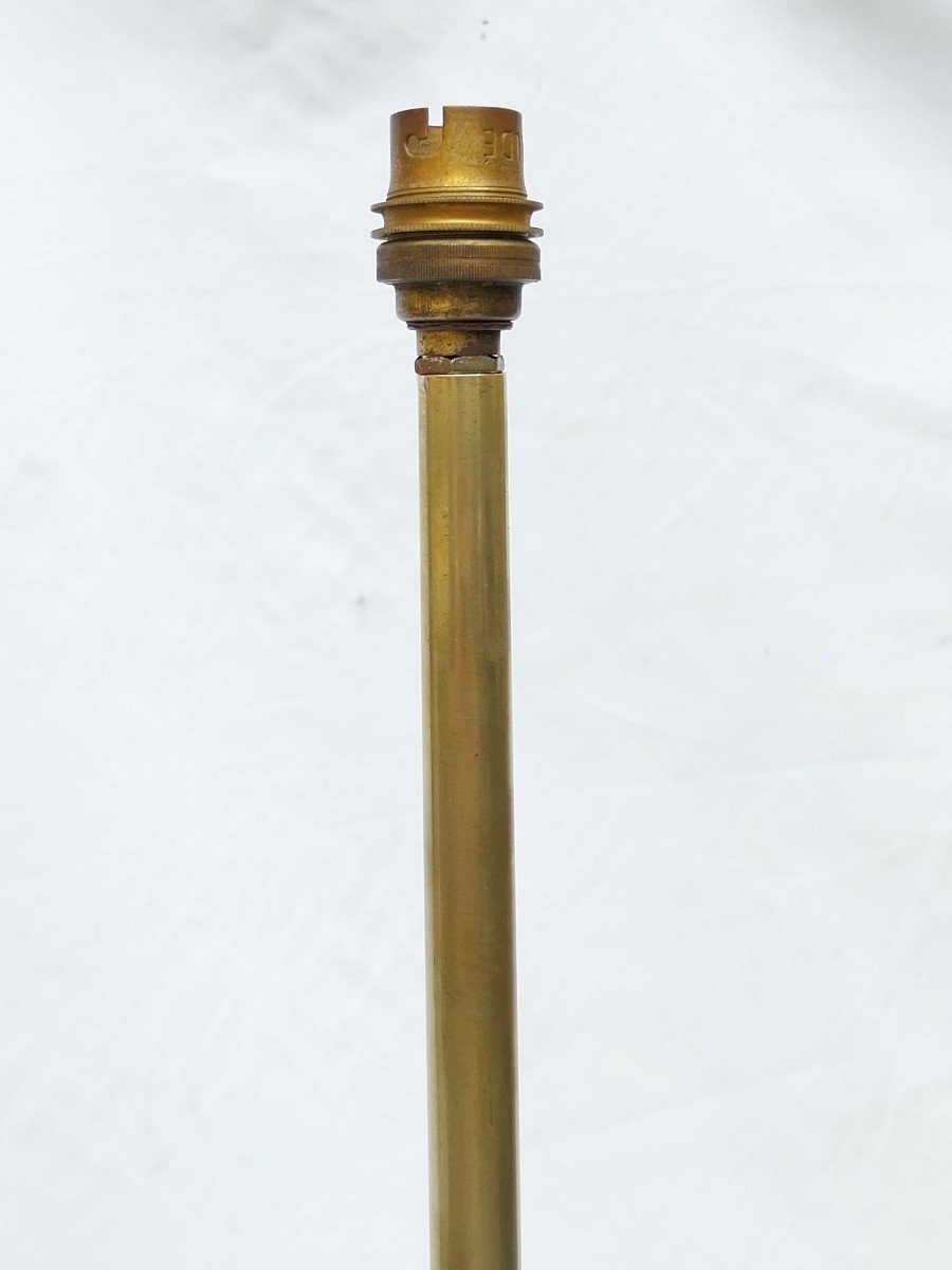 China - Floor Lamp Tripod Floor Lamp Carved Wood Dragon Chinese Floor Lamp 19th 1900-photo-1