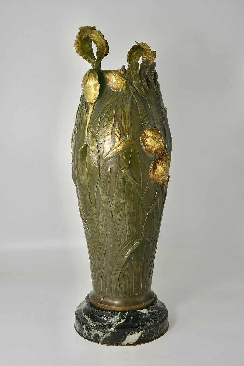 Art Nouveau. Vase En Bronze Signé " Abel " France Début Du XXe Siècle -photo-3