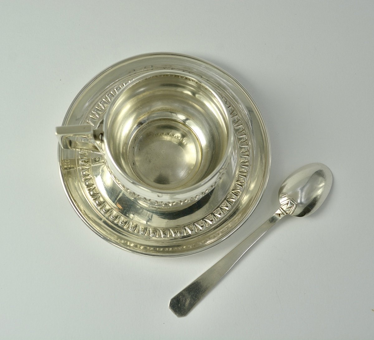 Art Deco. Cup And Its Silver Saucer France Early 20th Century -photo-2