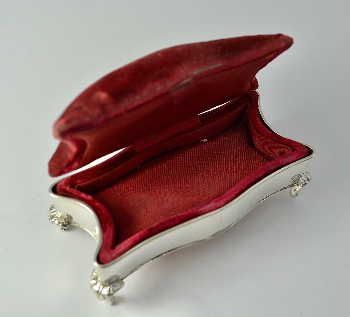 Box / Needle Cushion In Fabric And Silver, United Kingdom Circa 1900-photo-1