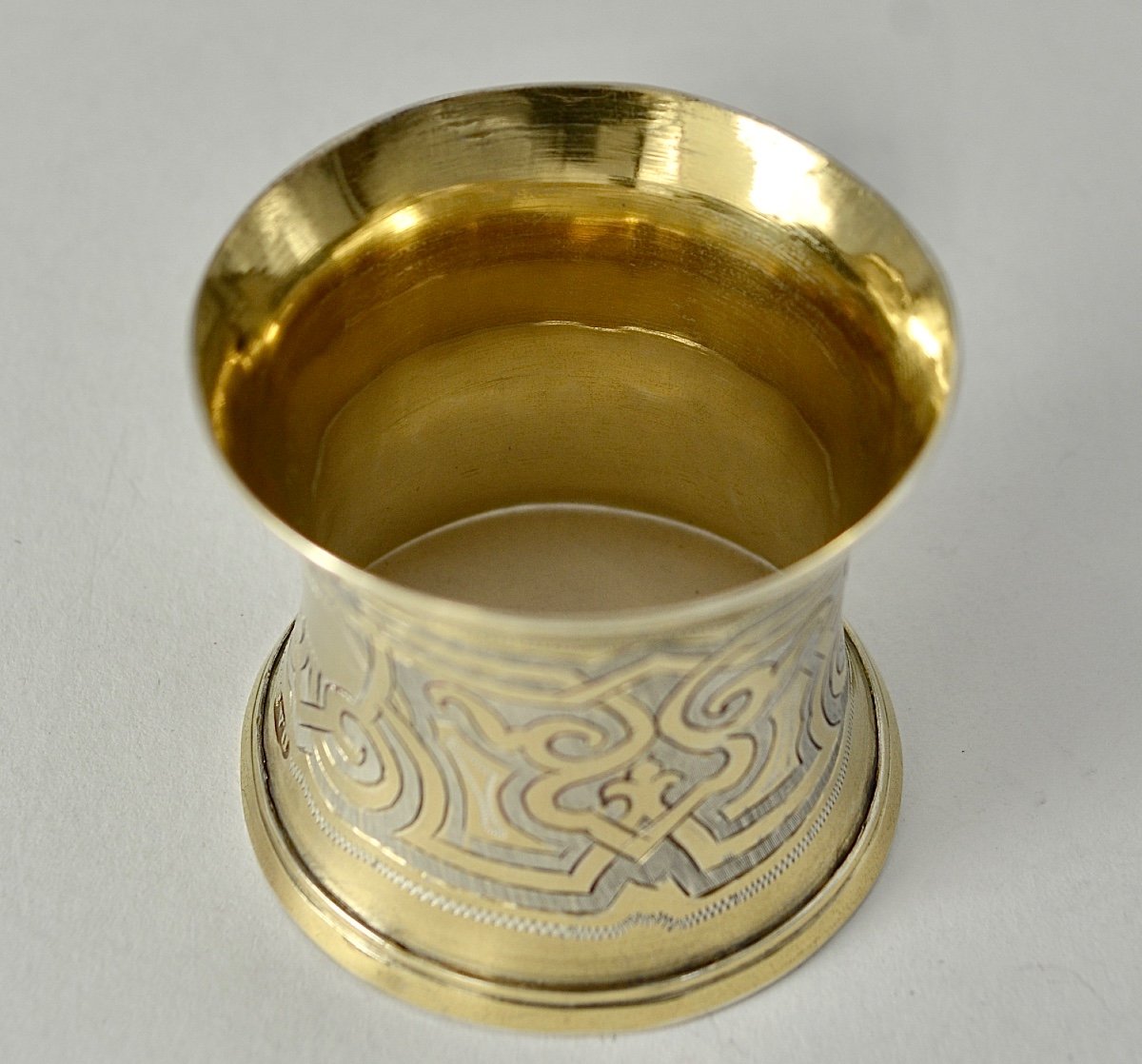 Russia Circa 1861. Napkin Ring In Gilt Silver. -photo-1