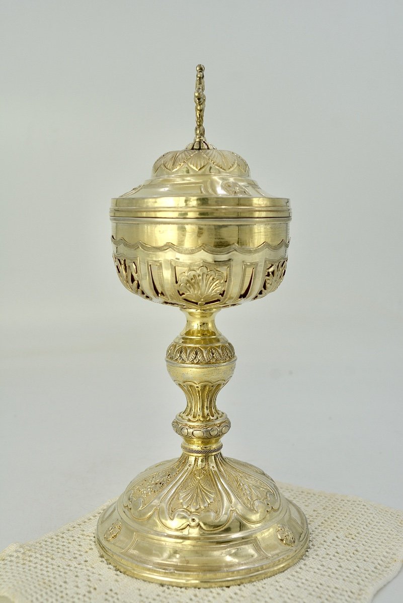 Silver Gilt Ciborium, France Circa 1940, By Favier Frères Orfèvres -photo-2