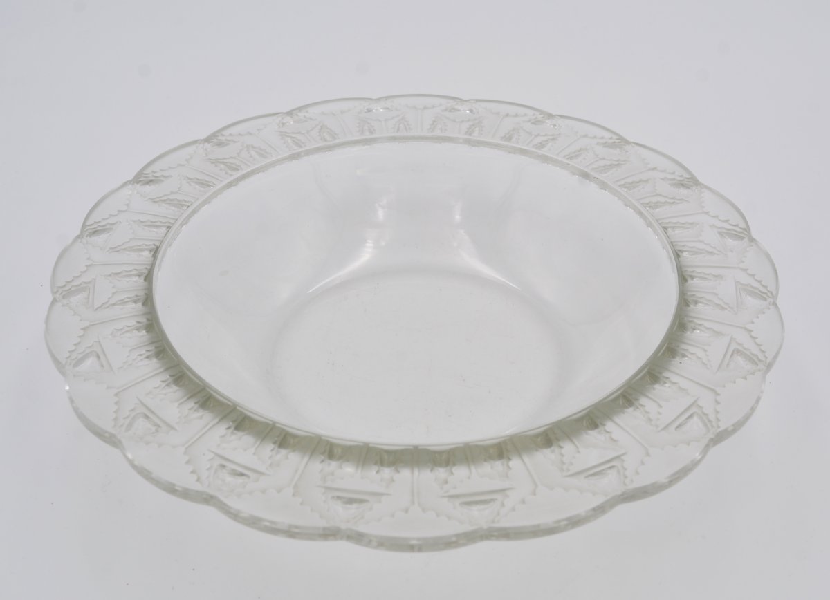 Lalique France, Coupe Circulaire Modèle " Chevreuse"