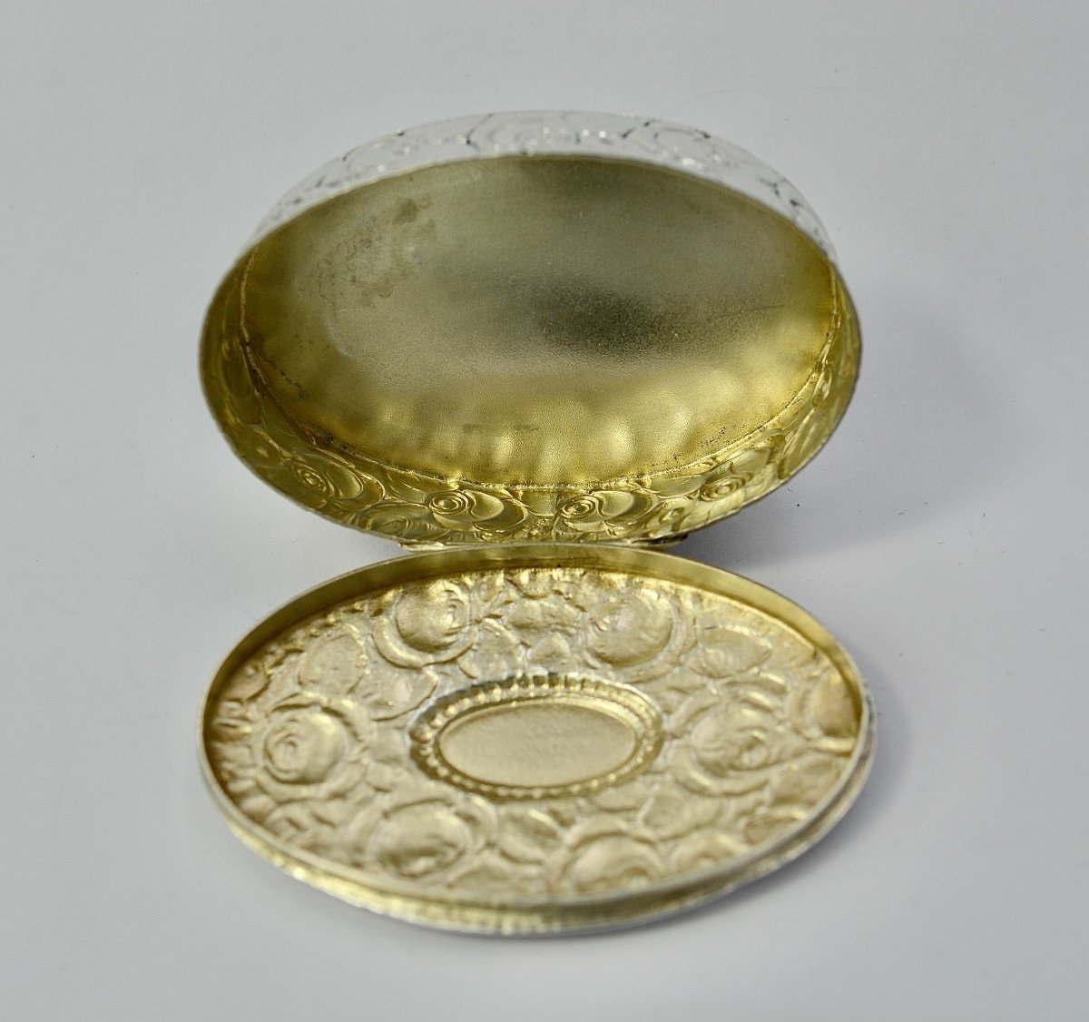 Oval Box In Silver Germany Circa 1900-photo-7