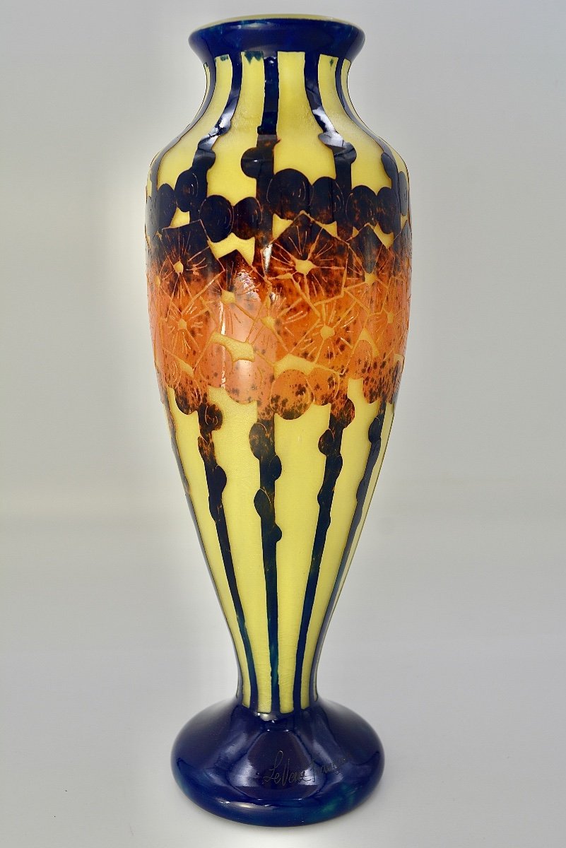 French Glass. Art Deco Vase Circa 1920, Signed-photo-2