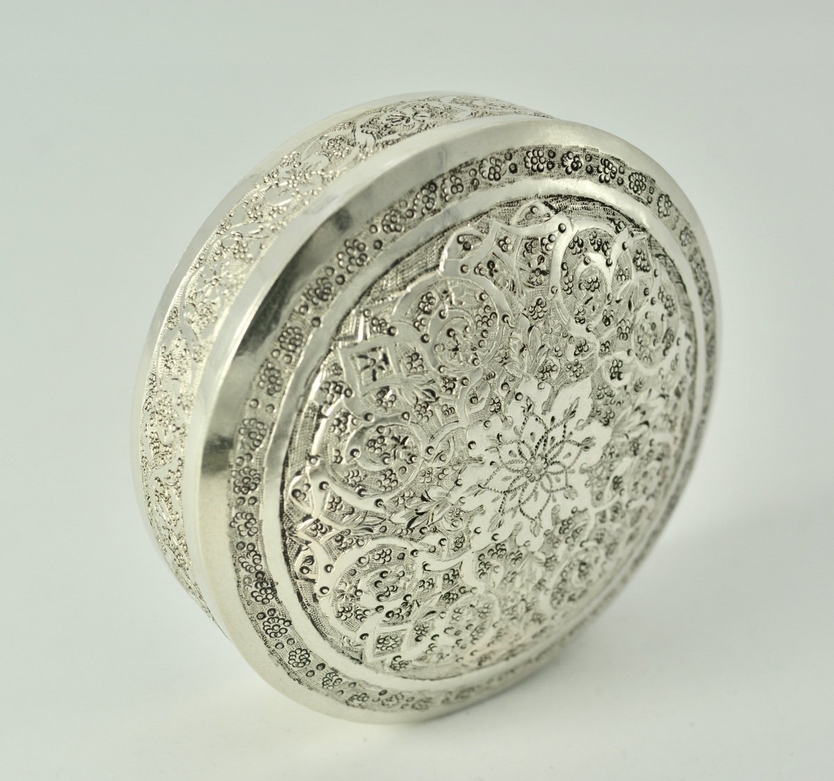 Islamic Art. Silver Box / Early 20th Century-photo-2