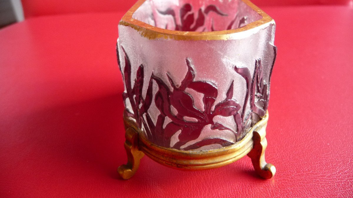 Daum: Miniature Acid-cleared Daum Cup, Gilt Brass Mount, 1900 Period.-photo-4