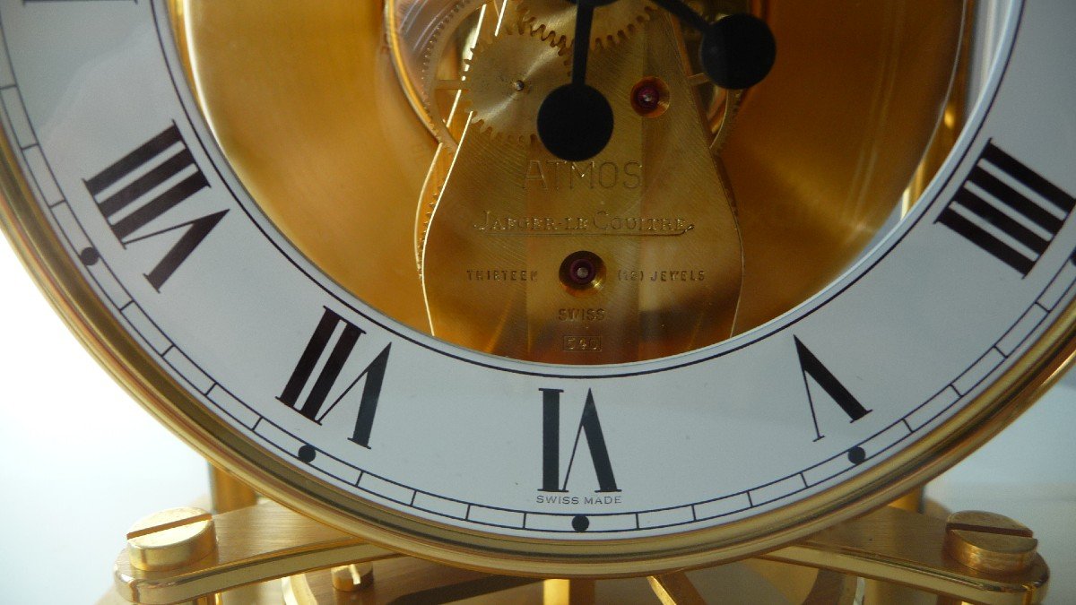 Beautiful Atmos Clock By Jaeger Le Coultre, In Glass And Gilded Brass, With Perpetual Movement.-photo-2