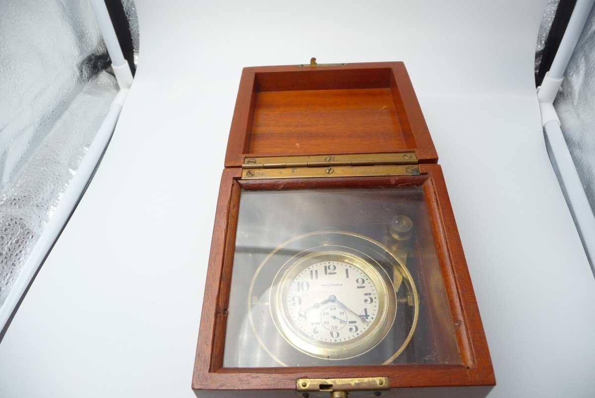 Rare Wwii Waltham Marine Chronometer In Mahogany Case-photo-3