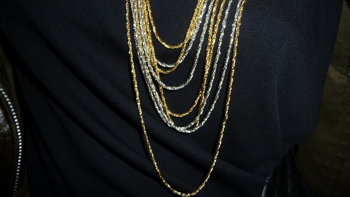 Christian Dior: Very Elegant Eight Row Necklace, (gold And Silver) From The 70s-photo-2